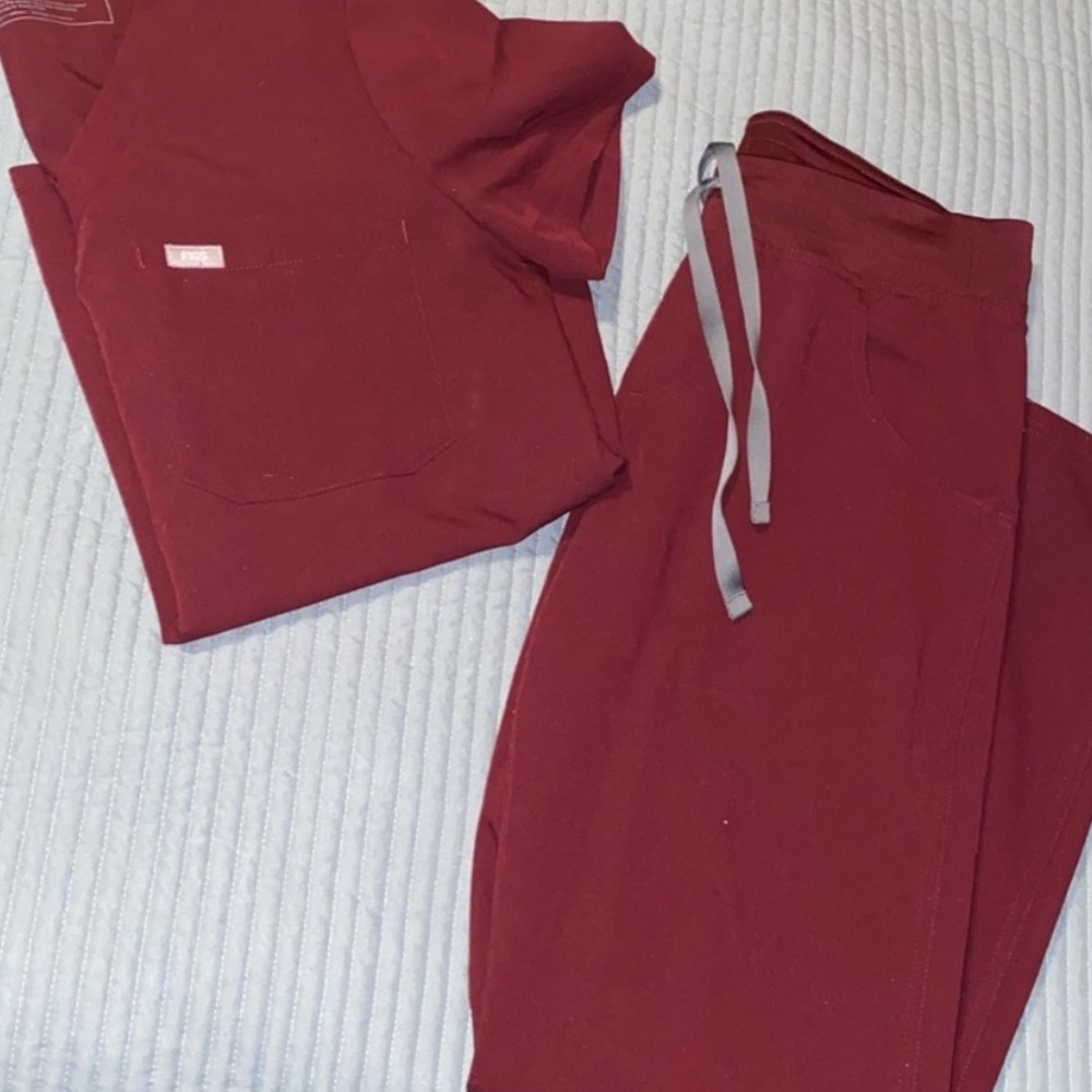 Fig scrubs. Smalls. Maroon. Top is Katrina one pocket, bottoms are Kade cargo.